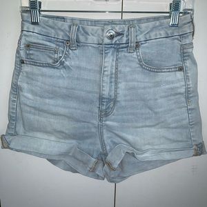 Light-wash denim shorts